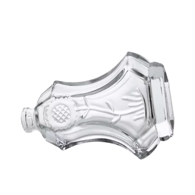 Premium Custom Embossed Glass Perfume Bottle – Distinctive Shape for Exclusive Scents - Image 3