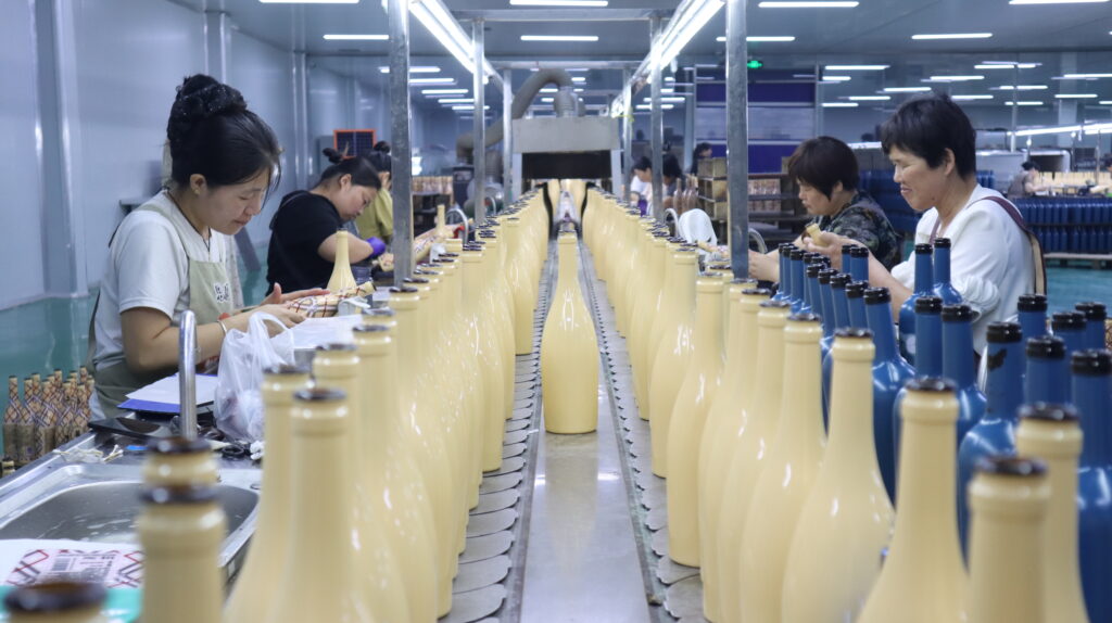 Surface Treatment for Lightweight Bottles